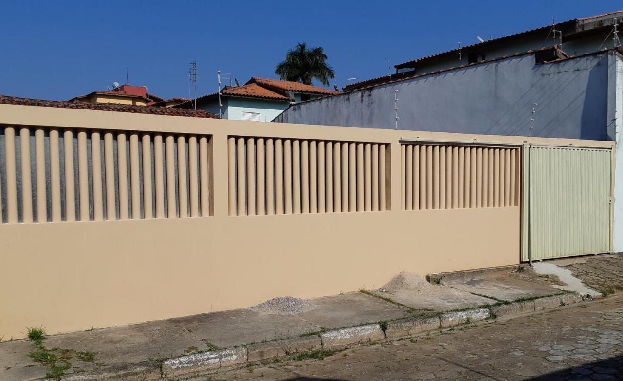 Confortavel Casa Com Piscina E Churrasqueira A 100M Da Praia كاراغواتاتوبا المظهر الخارجي الصورة