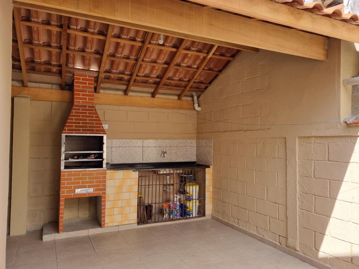 Confortavel Casa Com Piscina E Churrasqueira A 100M Da Praia كاراغواتاتوبا المظهر الخارجي الصورة